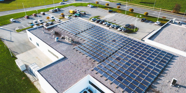 Reformas Integrales de Naves Industriales en Alcobendas · Instalación de Energías Renovables